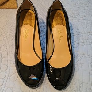 Cole Haan black patent leather peep toe shoes